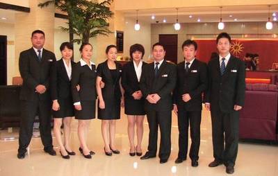 餐飲酒店服務禮儀180項 專業服務的精髓