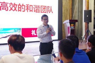 三亞海鮮餐飲企業(yè)開展禮儀服務(wù)培訓(xùn)，積極備戰(zhàn)國慶黃金周